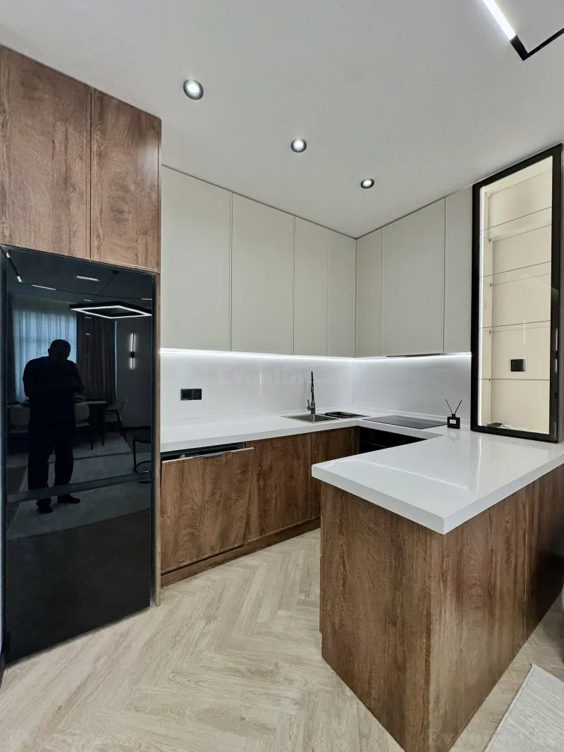 Satılır 2 otaqlı Mənzil Yeni tikili 70 m² Bakı, Xətai r., Xətai m — Mənzil, Bakı (7)