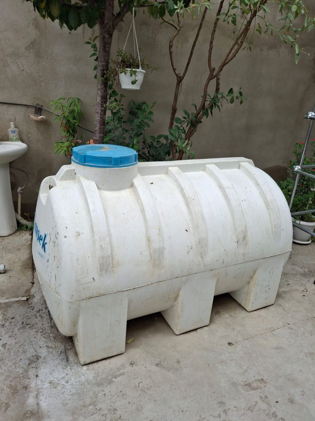 Plastik çen 1ton 100 azn satilir‼ cemi 1 ay islenib unvan ramana — Su çənləri, kanisterləri, bochkalar, Bakı