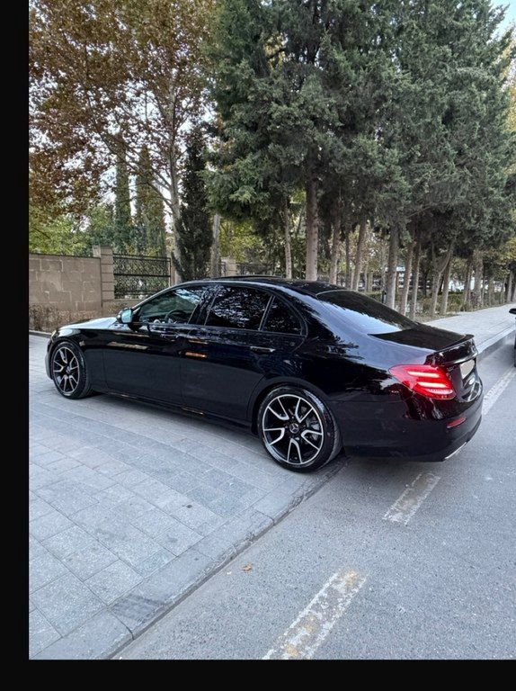 Mercedes E 300, 2.0 L, 2017 il, 131 000 km — Avtomobillər, Mingəçevir (5)