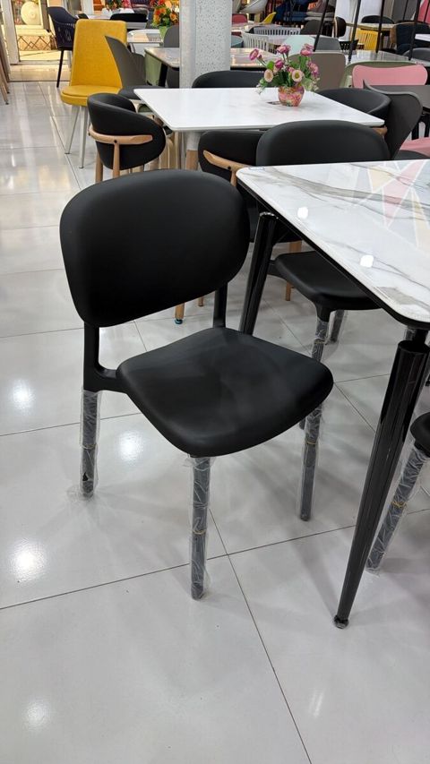 Plastik oturacaq — Bakı