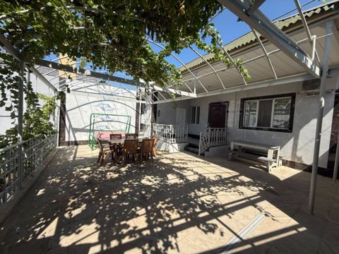 İcarəyə verilir 3 otaqlı həyət evi/bağ evi 100 m² — Bakı
