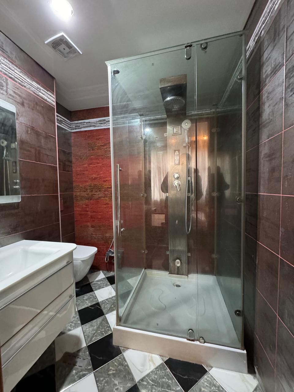 4 otaqlı mənzil, 220 m², Bülbül prospekti — Mənzil, Bakı (12)