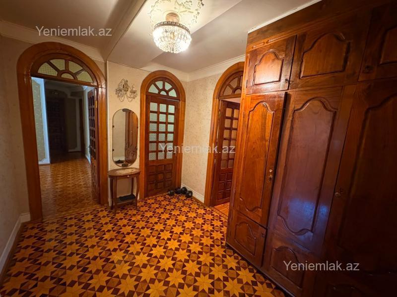 Satılır 4 otaqlı Bina evi menzil (Köhnə tikili), 100 m², Xətai rayonu — Mənzil, Bakı (12)