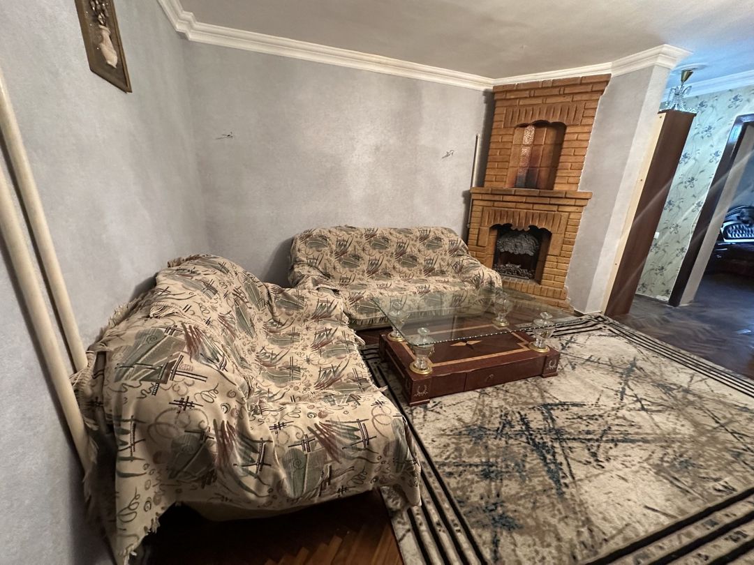 Satılır 3 otaqlı köhnə tikili 85 m² — Mənzil, Bakı (2)