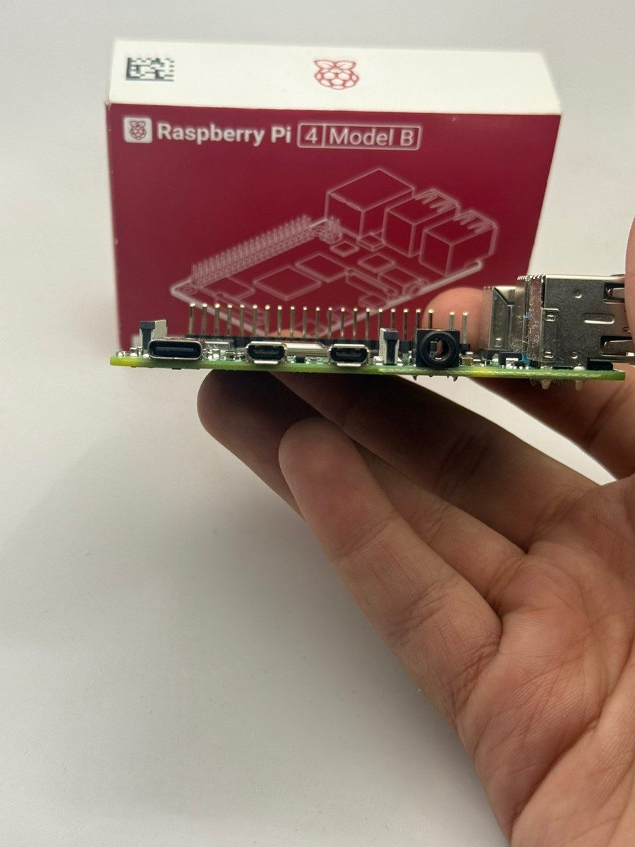 Raspberry Pi 4 Model B — 4GB RAM — Şəbəkə və server avadanlığı, Bakı (5)