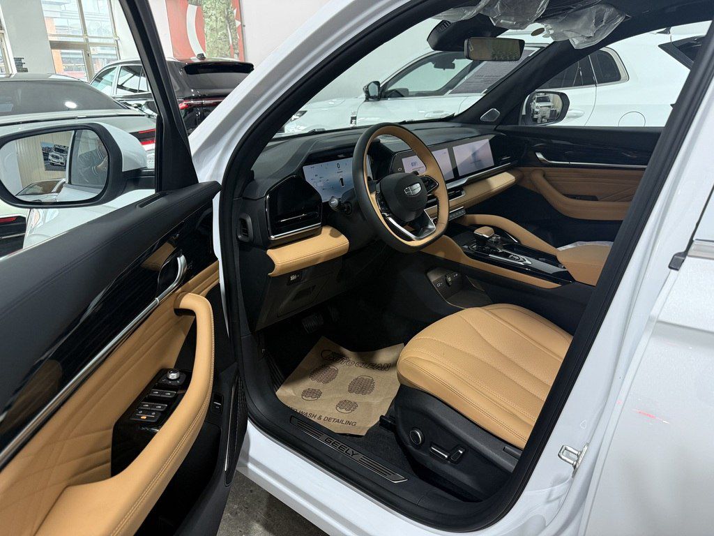 Geely Monjaro, 1.5 L, 1.64 kWh, 2026 il, yeni — Avtomobillər, Bakı (8)