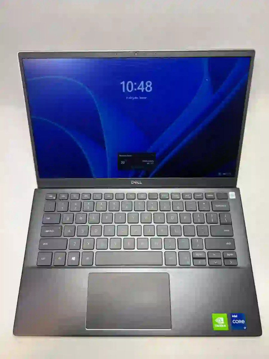 Noutbuk Dell Vostro 5301 P121G — Noutbuklar, Bakı