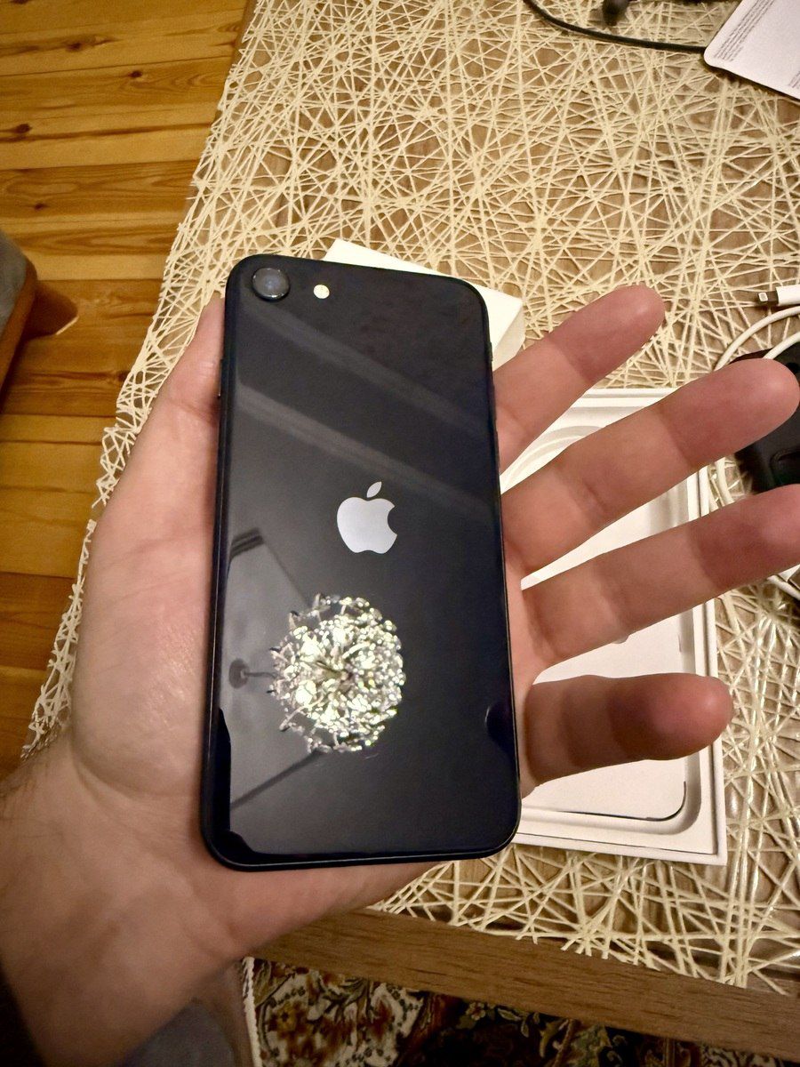 Apple iPhone SE (2022) Black 128GB/4GB — Smartfonlar, Xırdalan (4)