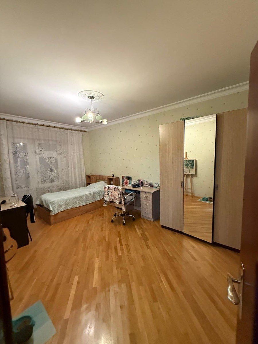 Satılır 4 otaqlı köhnə tikili 100 m² — Mənzil, Bakı (10)