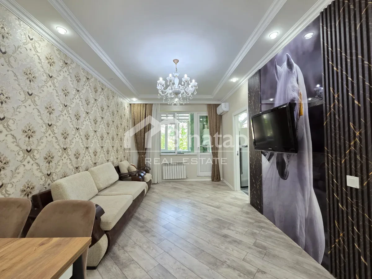 Satılır 2 otaqlı köhnə tikili 55 m², Elmlər Akademiyası metrosu, Yasamal rayonu — Bakı