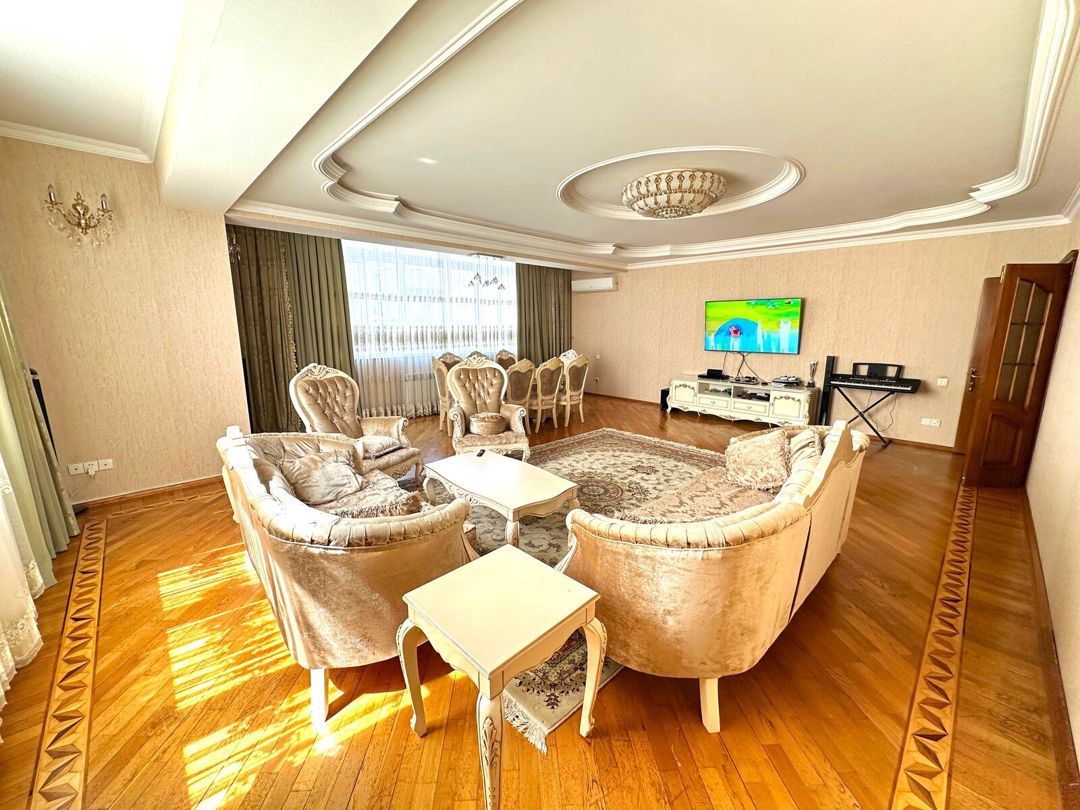 4-otaqlı yeni tikili, Tbilisi pr., 210 m² — Mənzil, Bakı (4)