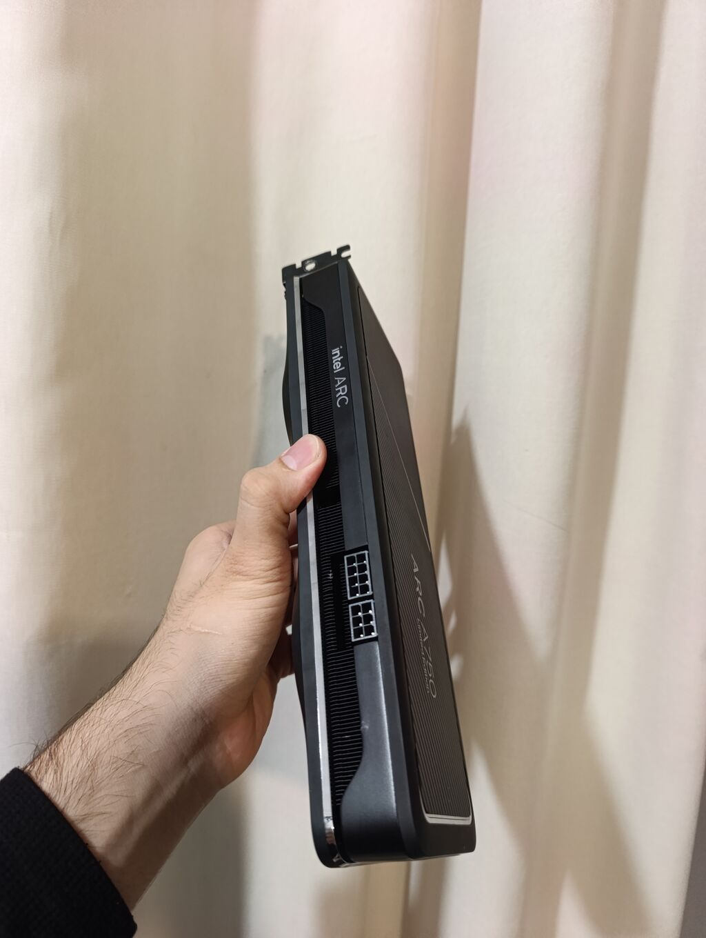 Intel ATC 750 8GB GDDR6 Model: Intel Arc A750 Limited Edition — Qrafik kartlar, Xırdalan (6)