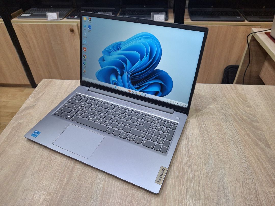 Noutbuk Lenovo i3 1315U 8gb Ram 256GB — Noutbuklar, Bakı (4)