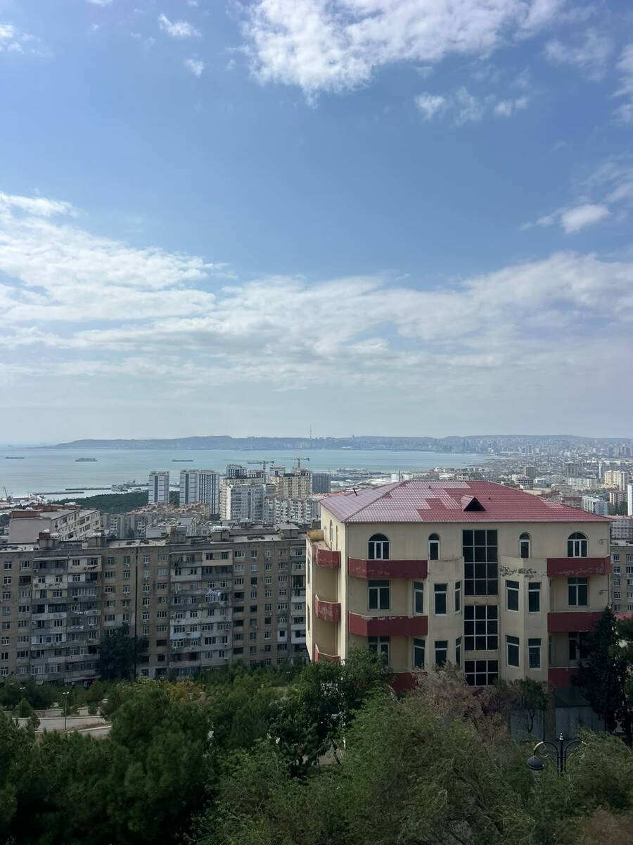 Satılır 2 otaqlı köhnə tikili 62 m² — Mənzil, Bakı