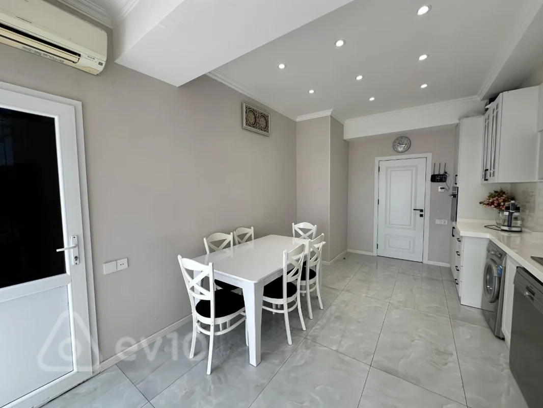 3 otaqlı mənzil, 115 m², Bakı, Xudu Memmedov 43c — Mənzil, Bakı (4)
