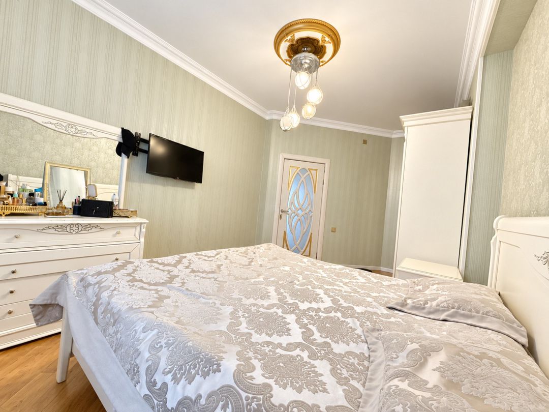 Satılır 4 otaqlı yeni tikili 135 m² — Mənzil, Bakı (11)