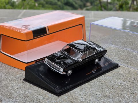 Volga GAZ 24 IXO 1/43 modeli — Bakı
