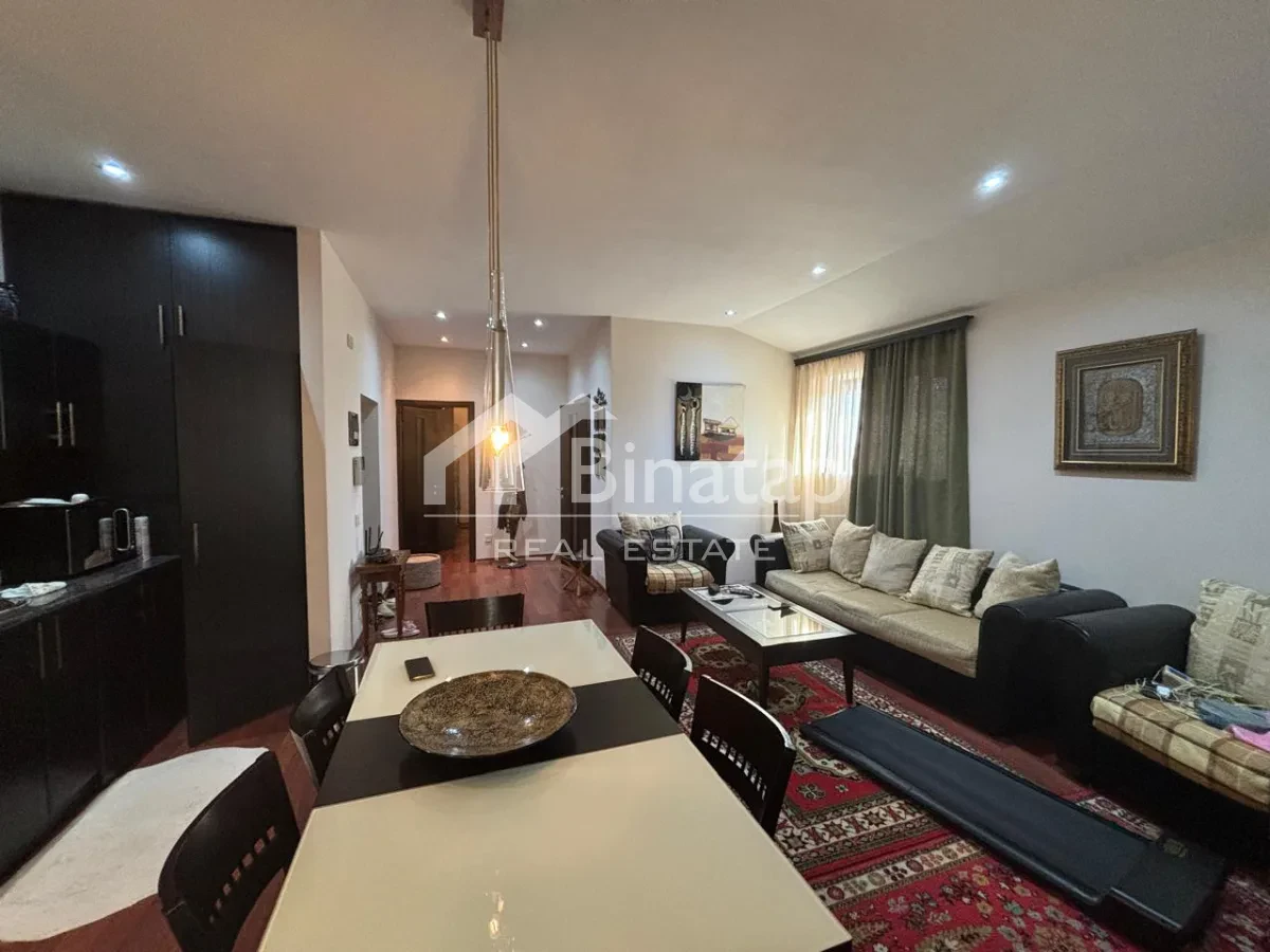 Satılır 4 otaqlı köhnə tikili 110 m², Elmlər Akademiyası metrosu, Yasamal rayonu — Mənzil, Bakı (4)