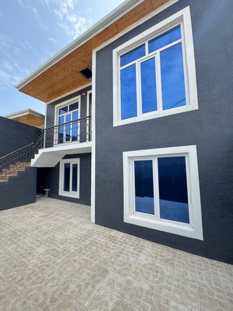 Həyət evi, Hövsan qəs — Bakı