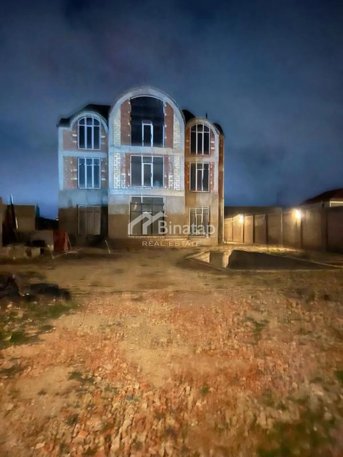 Satılır 6 otaqlı həyət evi / bağ evi 500 m², Novxanı qəsəbəsi, Abşeron rayonu — Ev, villa, Bakı