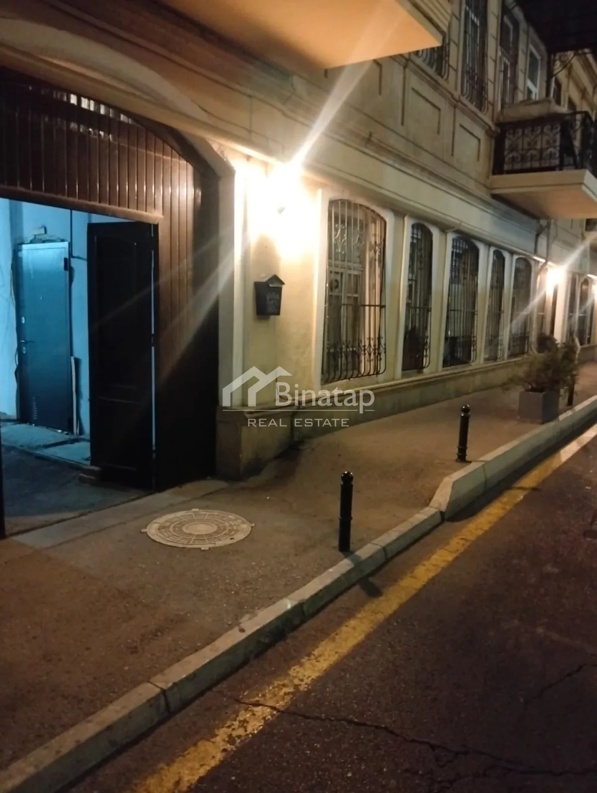 Satılır 2 otaqlı köhnə tikili 30 m², Sahil metrosu, Nəsimi rayonu — 250 000 ₼ · Bakı · Mənzil Satılır 2 otaqlı köhnə tikili 30 m², Sahil metrosu, Nəsimi rayonu — Bakı