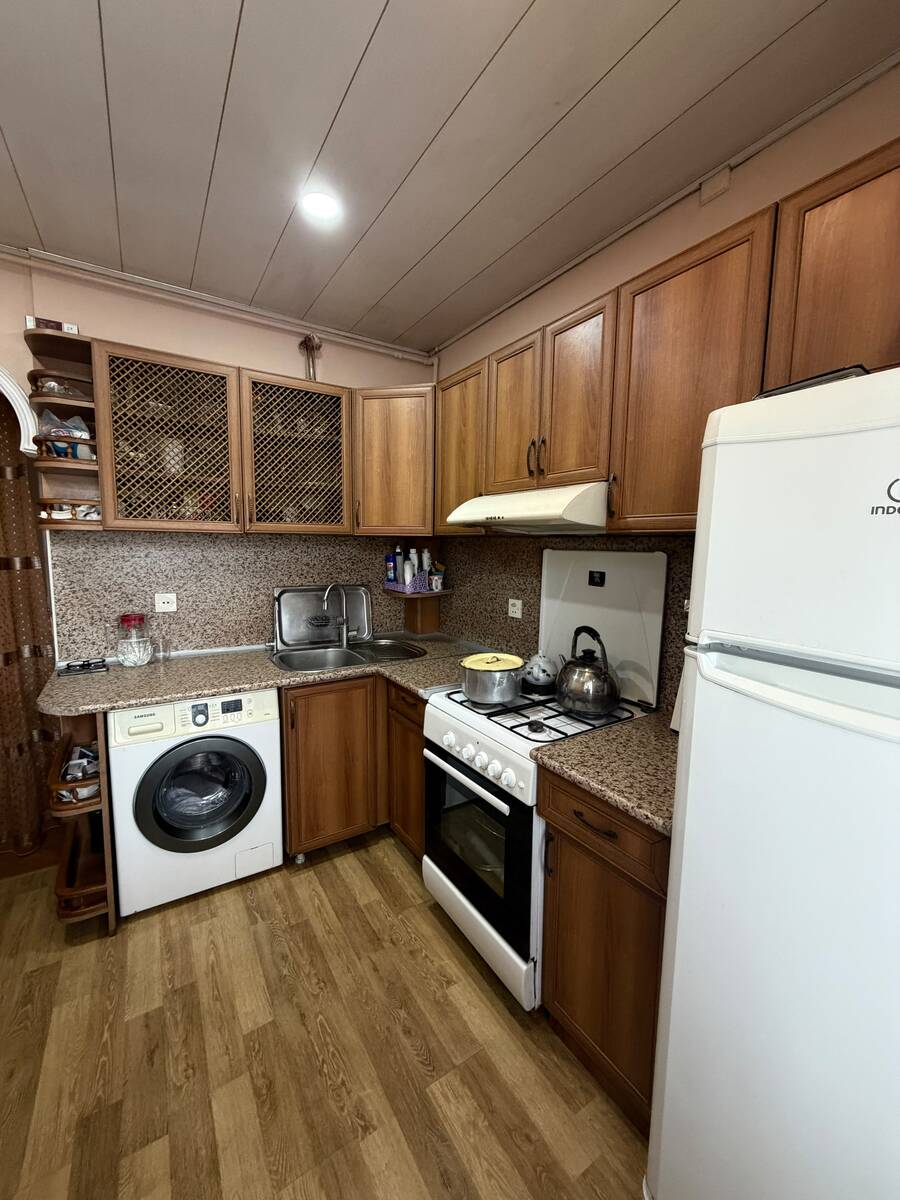 Satılır 3 otaqlı köhnə tikili 75 m² — Mənzil, Bakı (4)