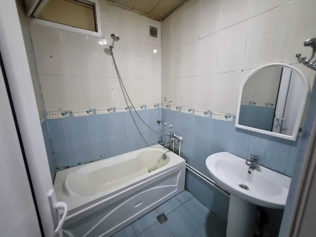 Satılır 2 otaqlı köhnə tikili 50 m² — Mənzil, Bakı (9)