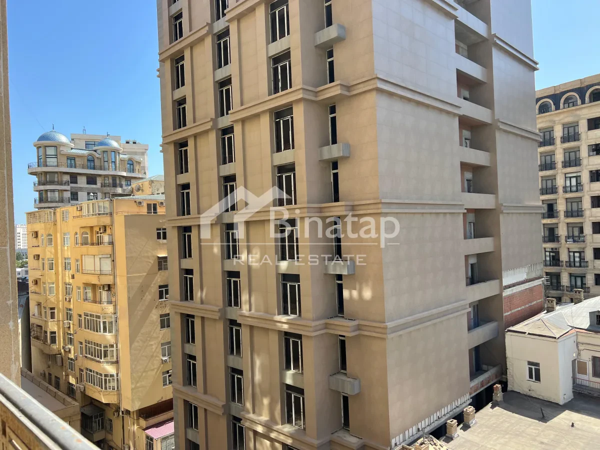 Satılır 3 otaqlı yeni tikili 128 m², İçərişəhər metrosu, Səbail rayonu — Mənzil, Bakı (2)