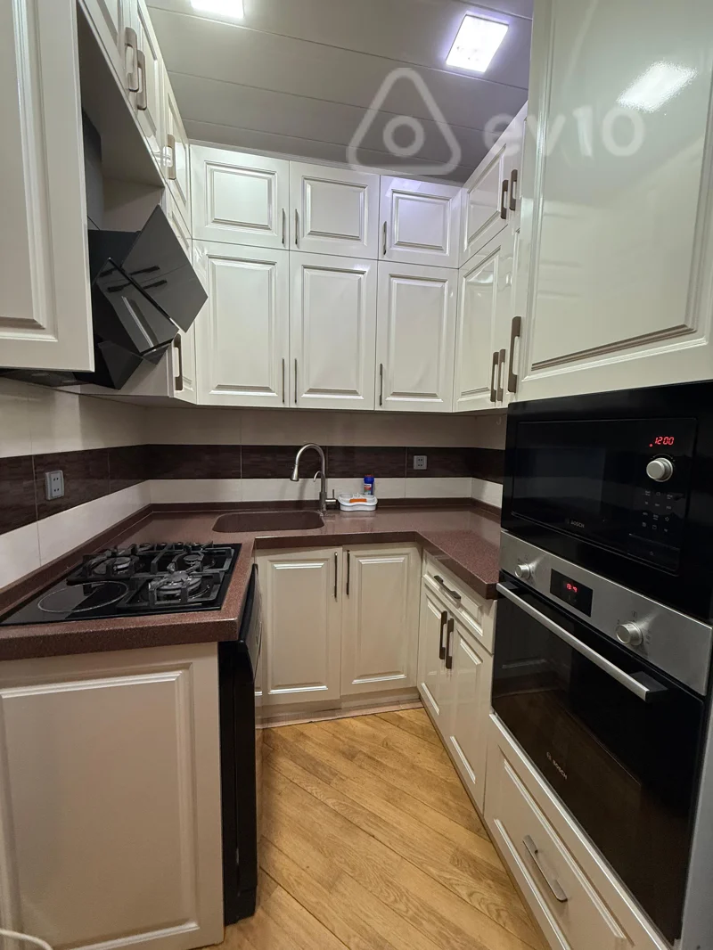 2 otaqlı mənzil, 70 m², tib uni — kirayə — Mənzil, Bakı (4)