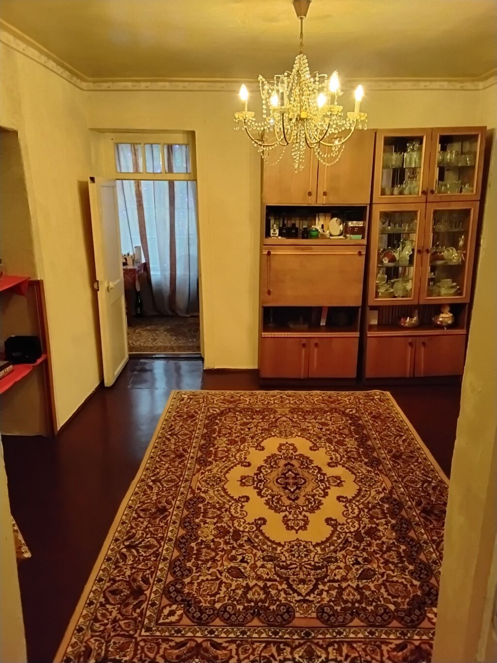 Дом находиться по улице 8 марта, 13 А. Конечная 45 автобуса( 5 этажка — Mənzil, Bakı (6)