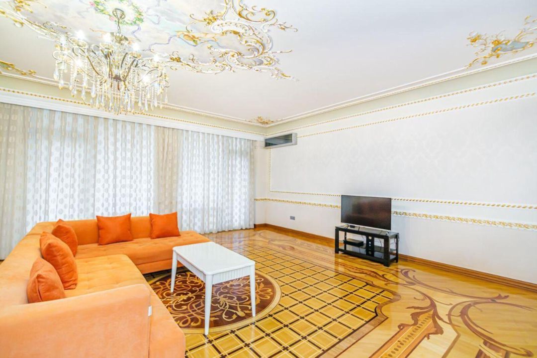 Satılır 4 otaqlı yeni tikili 256 m² — Mənzil, Bakı (6)