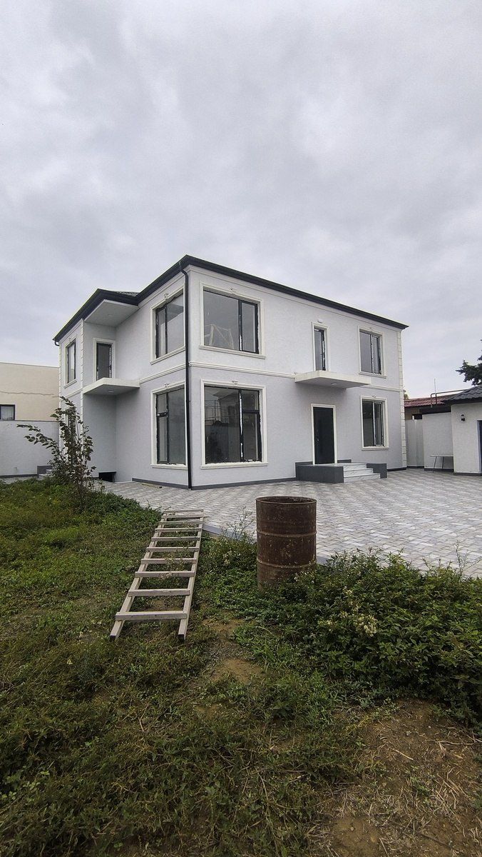 Satılır 6 otaqlı həyət evi/bağ evi 250 m² — Ev, villa, Bakı (2)