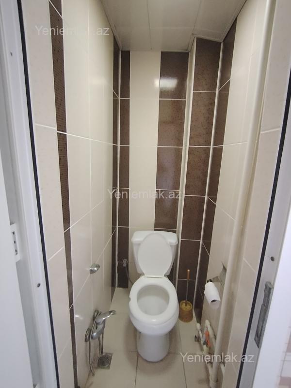 Satılır 3 otaqlı Bina evi menzil (Köhnə tikili), 70 m², 17-ci mikrorayon — Mənzil, Sumqayıt (11)