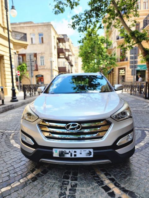 Hyundai Santa Fe, 2014 il — 24 500 ₼ · 2014 · 2.0 L · 171 000 km · Bakı · Avtomobillər Hyundai Santa Fe, 2014 il — Bakı