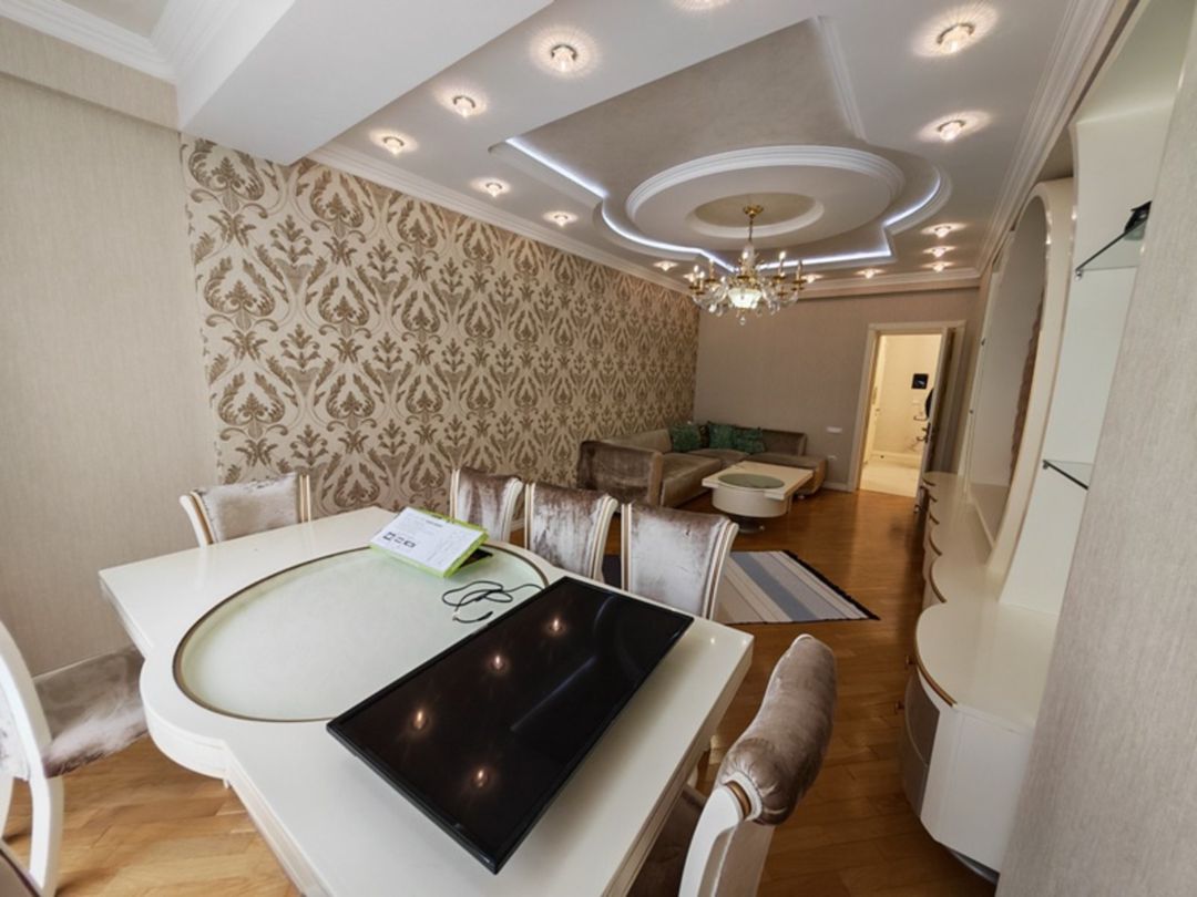 İcarəyə verilir 2 otaqlı yeni tikili 100 m² — Mənzil, Bakı (8)