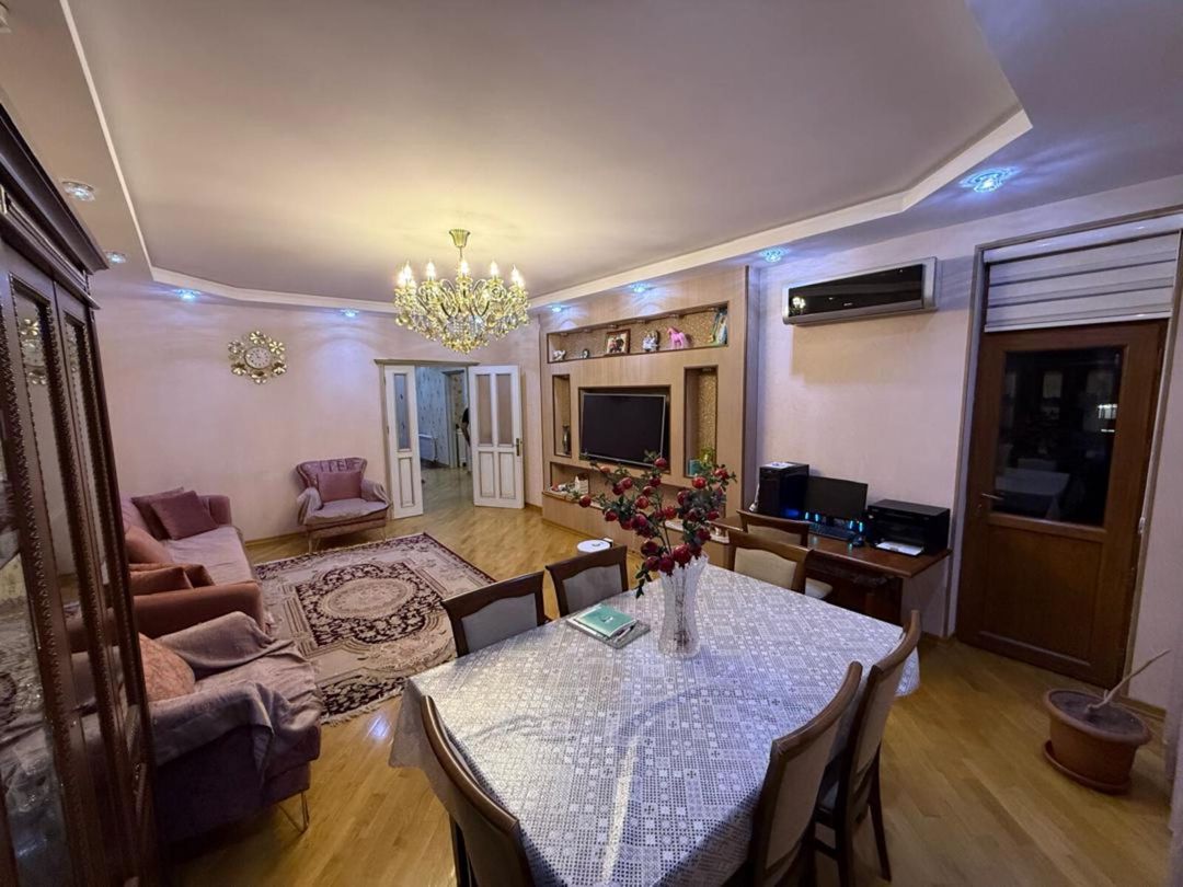 Satılır 4 otaqlı yeni tikili 142 m² — Mənzil, Bakı