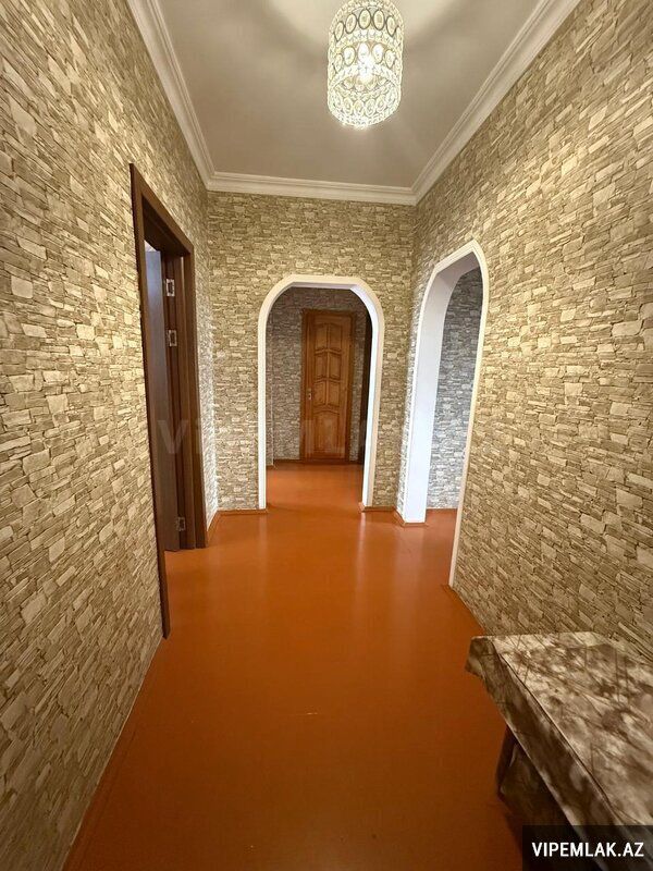 Binəqədi rayonunda 3 otaqlı Köhnə tikili Satılır, 72 m² — Mənzil, Bakı (2)