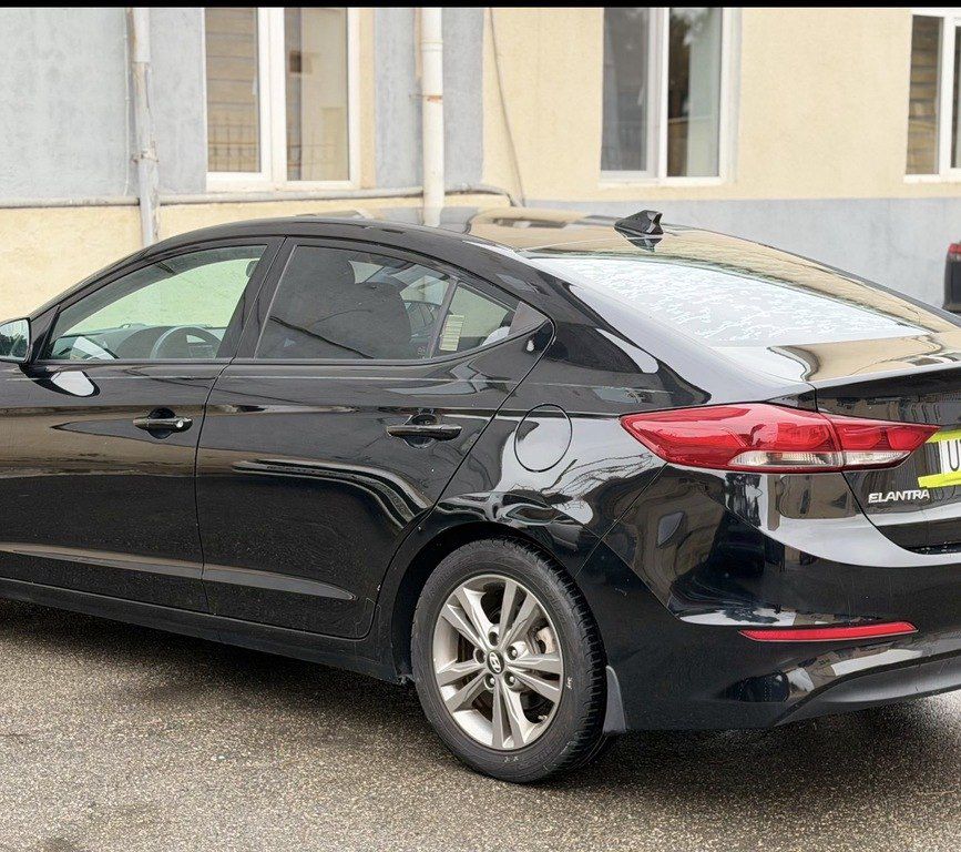Hyundai Elantra, 2.0 L, 2018 il, 175 000 km — Avtomobillər, Bakı (3)