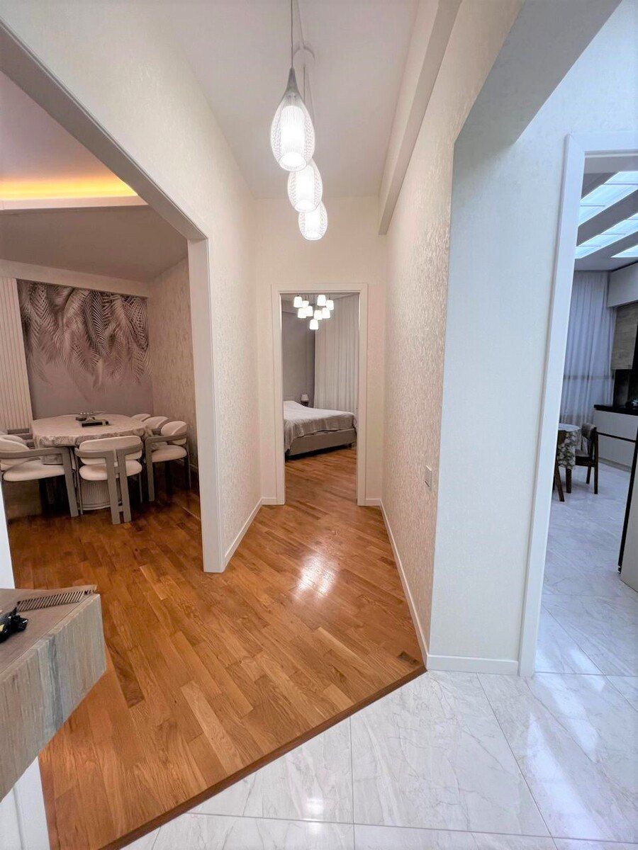Satılır 2 otaqlı yeni tikili 80 m² — Mənzil, Bakı (8)