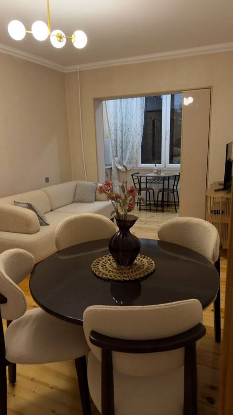 İcarəyə verilir 2 otaqlı yeni tikili 45 m² — Bakı