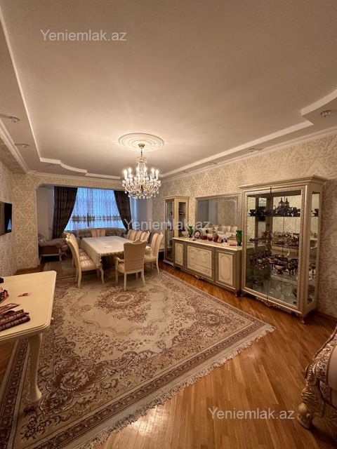 Satılır 4 otaqlı Bina evi menzil (Yeni tikili), 163 m², Yasamal rayonu — Bakı