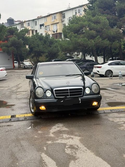 Mercedes E 200, 2.0 L, 1998 il, 350 000 km — Bakı