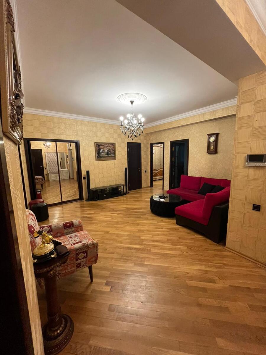 Satılır 3 otaqlı yeni tikili 135 m² — Mənzil, Bakı (9)