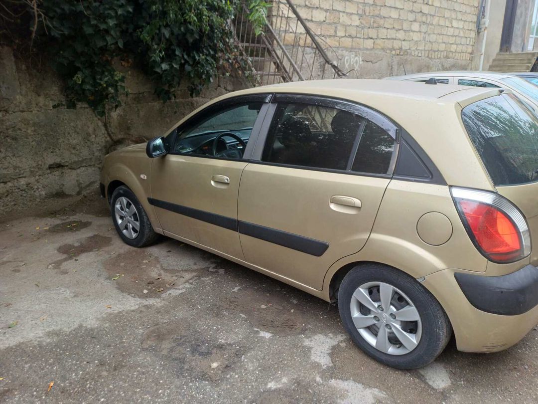 KIA Rio, 2007 il 10-UC-587 — Avtomobillər, Bakı (3)