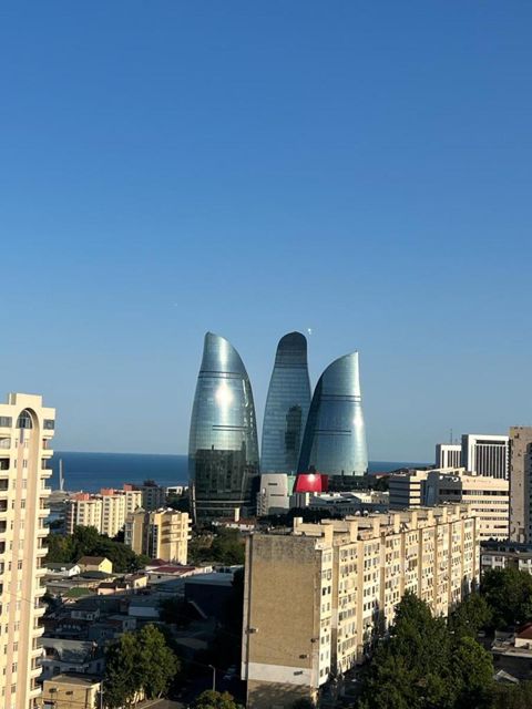 İcarəyə verilir 3 otaqlı yeni tikili 140 m² — Bakı