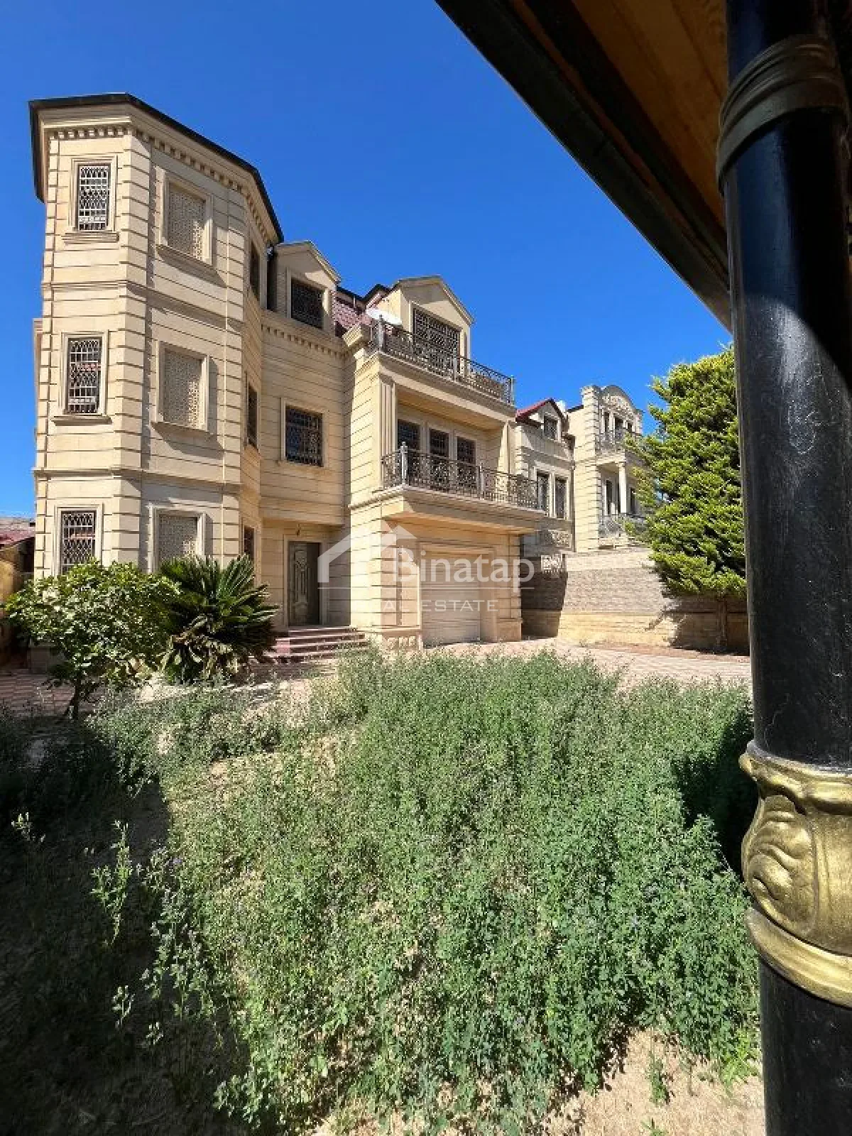 Satılır 7 otaqlı həyət evi / bağ evi 530 m², Azadlıq Prospekti metrosu, Binəqədi rayonu — Bakı