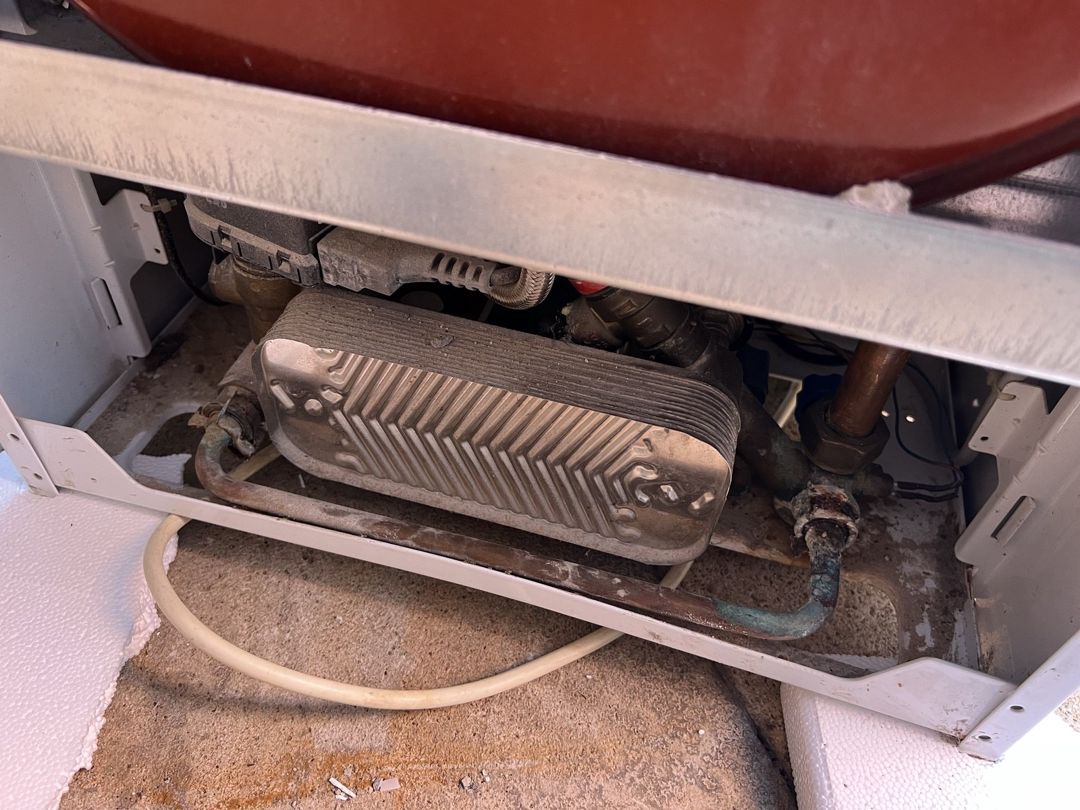 Kombi ECA 24 — Təmir və inşaat, Bakı (4)