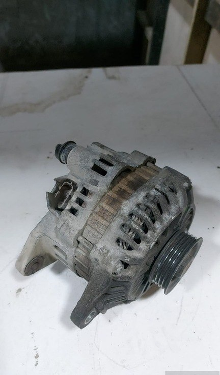 Dinamo Mitsubishi Pajero IO — Bakı