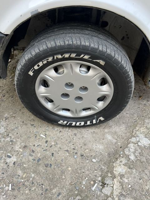 Formula Vıtour avtomobil təkəri və plastik diskkapaq dəsti — İmişli