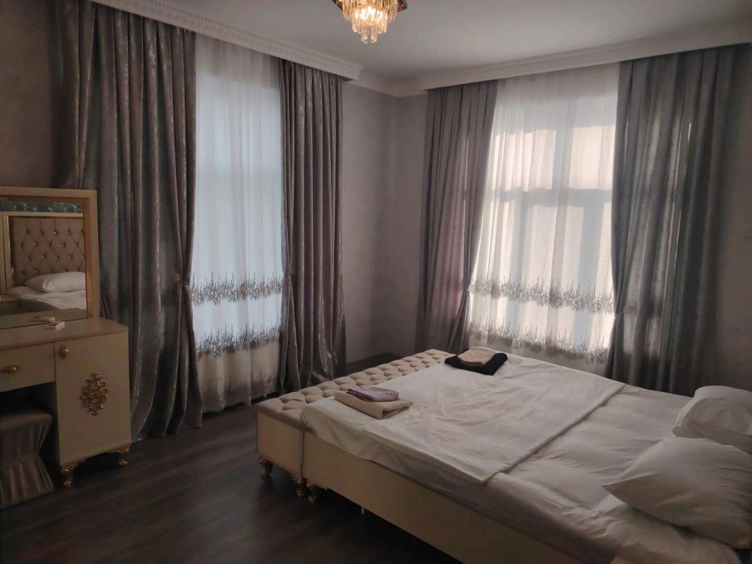 İcarəyə verilir 8 otaqlı həyət evi/bağ evi 280 m² — Ev, villa, Qəbələ (8)